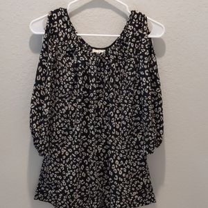 Leopard print black and white top